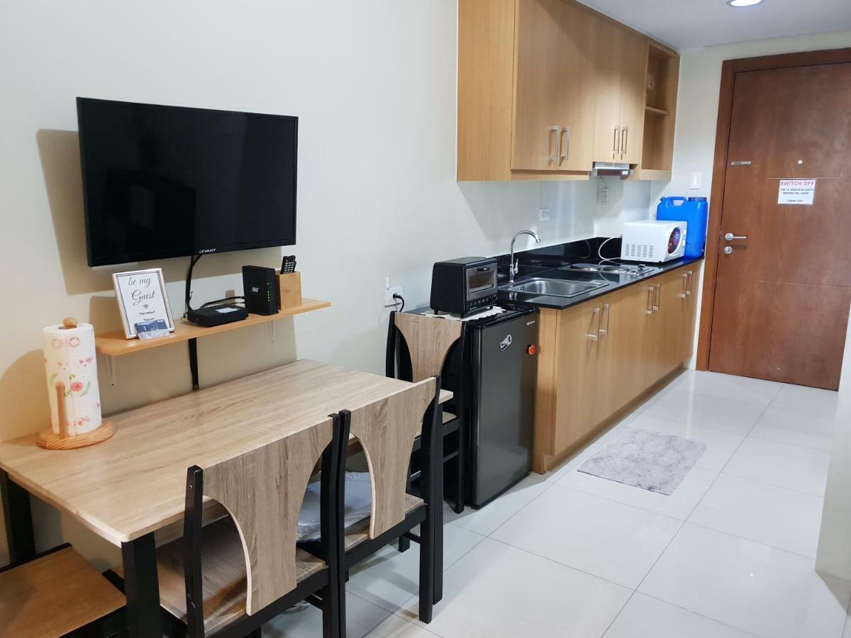 The Palawanos Home At Shell Residences Manila Exterior photo